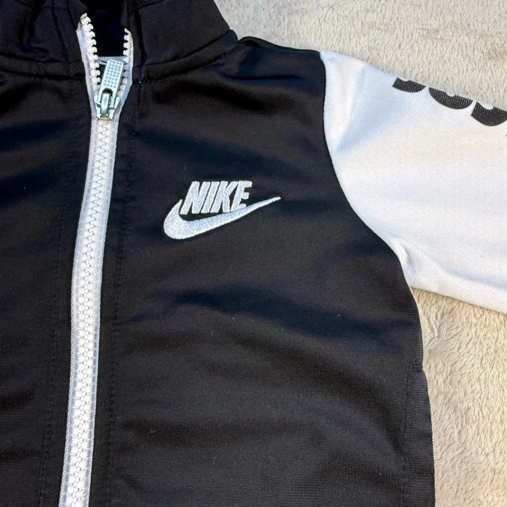 Kids 9M Nike Black and‎ White Track Jacket